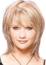 Стрижка дебют з чубчиком на середні і короткі волосся (28 фото): особливості створення зачісок, тонкощі укладання