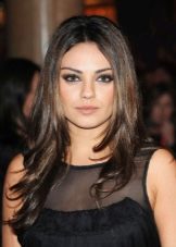 Стрижка драбинка на довге волосся (фото 52): жіноча зачіска на дуже довге волосся, драбинка по всій голові на прямі і хвилясті волосся, вид ззаду і спереду