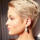 Стрижка гарсон (57 фото): жіночі зачіски на середні, довгі і короткі волосся, подовжені варіанти для жінок