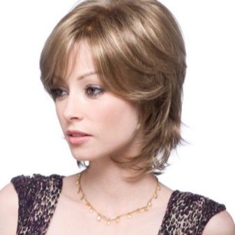 Стрижка каскад будинку (86 фото): схема каскадної стрижки. Як підстригти її самій собі? Технологія виконання в домашніх умовах