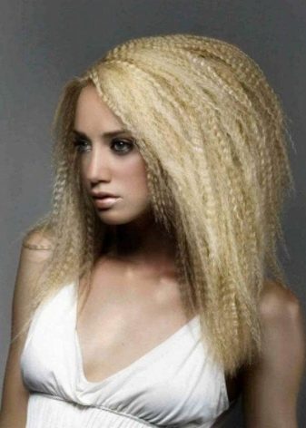 Стрижка каскад будинку (86 фото): схема каскадної стрижки. Як підстригти її самій собі? Технологія виконання в домашніх умовах