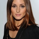 Стрижка нижче плечей (56 фото): прямі волосся з рівним зрізом, модне подовження ззаду і особливості вибору