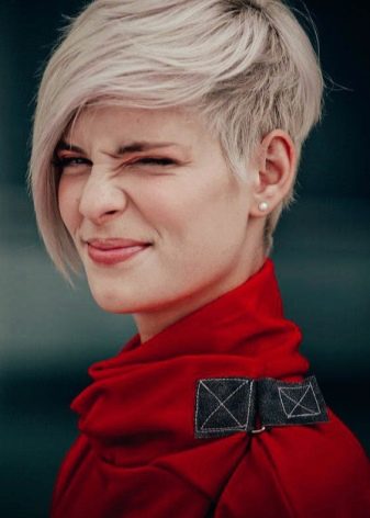 Стрижка «піксі» для круглого особи (42 фото): коротка зачіска «боб» на тонкі волосся, варіанти-2020 на середню довжину