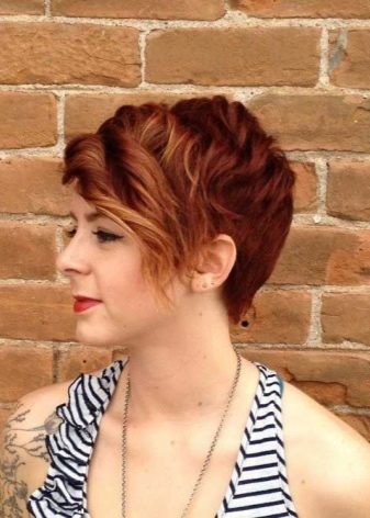 Стрижка «піксі» для круглого особи (42 фото): коротка зачіска «боб» на тонкі волосся, варіанти-2020 на середню довжину