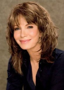 Стрижка рапсодія (66 фото): технологія виконання зачіски на довгі, середні і короткі волосся із чубчиком і без