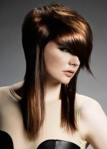 Стрижка шапочка на довге волосся (35 фото): особливості подовженою жіночої зачіски-шапки з чубком і без неї, підбір стрижки із збереженням довжини