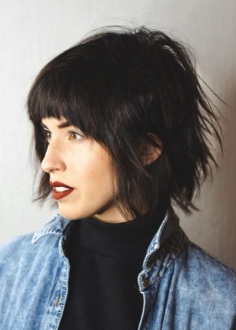 Стрижка шеггі (76 фото): особливості зачіски. Як її укладати в домашніх умовах? Стрижка на прямі і хвилясті волосся