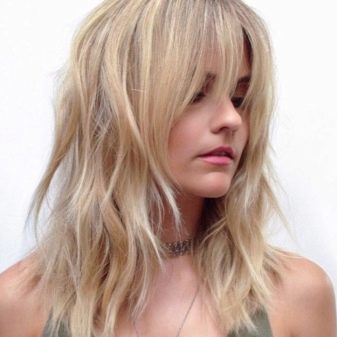 Стрижка шеггі (76 фото): особливості зачіски. Як її укладати в домашніх умовах? Стрижка на прямі і хвилясті волосся