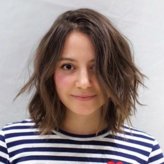 Стрижка шеггі (76 фото): особливості зачіски. Як її укладати в домашніх умовах? Стрижка на прямі і хвилясті волосся