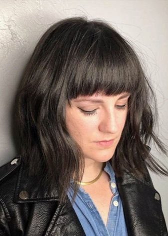 Стрижка шеггі (76 фото): особливості зачіски. Як її укладати в домашніх умовах? Стрижка на прямі і хвилясті волосся