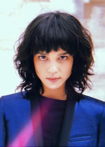 Стрижка шеггі (76 фото): особливості зачіски. Як її укладати в домашніх умовах? Стрижка на прямі і хвилясті волосся