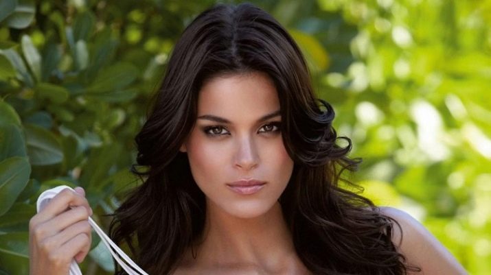 Стрижка «італійка» (51 фото): італійська жіноча зачіска на довге волосся, ідеї для жінок з чубком. Кому підходить «итальяночка»? Техніка виконання