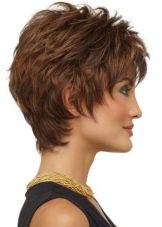 Стрижка «італійка» на коротке волосся (28 фото): італійська жіноча зачіска з чубком і без неї, техніка виконання стрижки для дівчат з тонкими, кучерявими і прямими волоссям