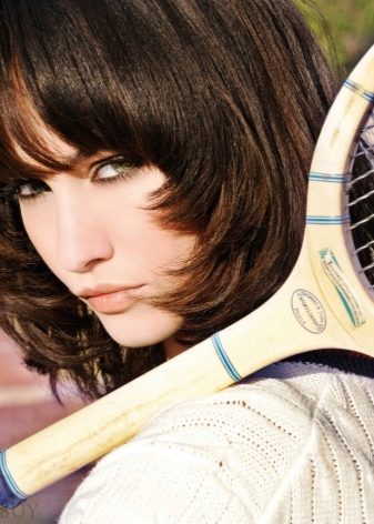 Стрижка «італійка» на середні волосся (45 фото): італійські жіночі зачіски з чубком і без неї, йде стрижка дівчатам з хвилястим волоссям середньої довжини?