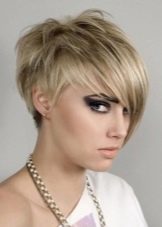 Стрижка «треш»: особливості зачісок для жінок з короткими і довгими волоссям. Як укладати стрижку дівчини з волоссям середньої довжини?