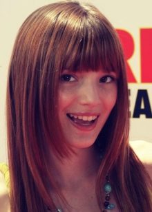 Стрижки для дівчаток (73 фото): як підстригти дівчинку вдома? Оригінальні дитячі модні стрижки на довгі і середні волосся