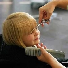 Стрижки для дівчаток (73 фото): як підстригти дівчинку вдома? Оригінальні дитячі модні стрижки на довгі і середні волосся