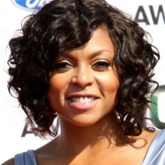 Стрижки для повних жінок (67 фото): обираємо модні зачіски для повних дівчат за типом особи. Які стрижки підходять на середні і довгі волосся?