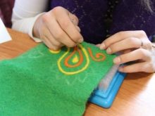 Сухе валяння (34 фото): техніка фильцевания з вовни, валяння на трикотажі і інші варіанти. Вибір машинки