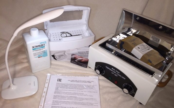 Сухожар для манікюрних інструментів: інструкція використання сухожарового шафи, відгуки про моделі ДП-10