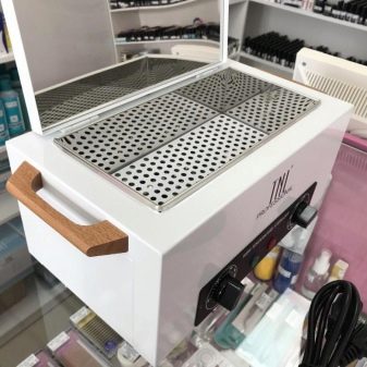 Сухожар для манікюрних інструментів: інструкція використання сухожарового шафи, відгуки про моделі ДП-10