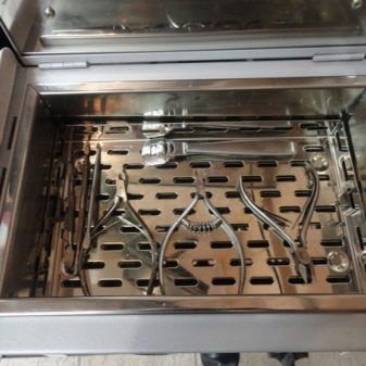 Сухожар для манікюрних інструментів: інструкція використання сухожарового шафи, відгуки про моделі ДП-10