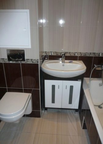 Суміщений санвузол в «хрущовці» (75 фото): дизайн маленької ванни, поєднаної з туалетом. Яких розмірів бувають кімнати? Ідеї оформлення інтер’єру санвузли з пральною машиною