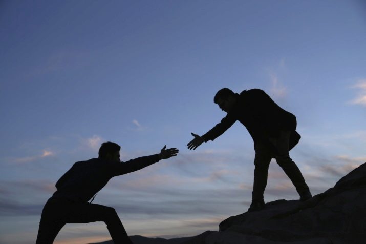 Сумісність Півня і Коні (18 фото): сумісність жінок і чоловіків у коханні, дружбі і сімейного життя