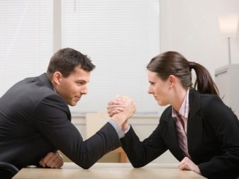 Сумісність Змії і Півня (16 фото): сумісність жінки і чоловіка в любові за східним гороскопом. Як часто бувають сварки у Змії і Півня?