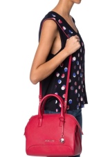 Сумка Armani Jeans (67 фото): жіночі лакові та інші брендові моделі