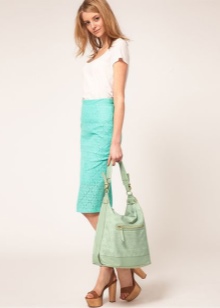 Сумка мішок (74 фото): з чим носити, матеріали і тканини, замшеві і в’язані, на ремінці або ланцюжку