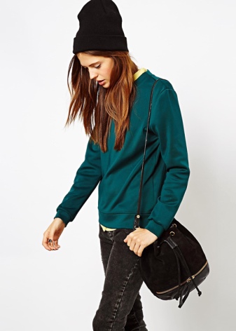 Сумка мішок (74 фото): з чим носити, матеріали і тканини, замшеві і в’язані, на ремінці або ланцюжку