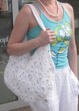 Сумка мішок (74 фото): з чим носити, матеріали і тканини, замшеві і в’язані, на ремінці або ланцюжку