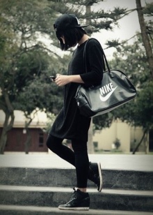 Сумка Nike (67 фото): жіночі моделі для взуття та спорту, Club Gym та інші