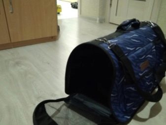 Сумка-переноска для собак дрібних порід: кенгуру, рюкзак, слінг і інші види сумок для маленьких собачок, рекомендації з вибору