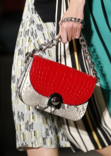 Сумка Prada (92 фото): жіночі моделі, вартість, як відрізнити від підробки маленькі сумки, Double Bag