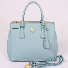 Сумка Prada (92 фото): жіночі моделі, вартість, як відрізнити від підробки маленькі сумки, Double Bag