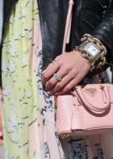 Сумка Prada (92 фото): жіночі моделі, вартість, як відрізнити від підробки маленькі сумки, Double Bag