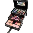 Сумка-валіза (69 фото): великі багажні сумки для переїзду, перевезення речей, жіночий валізку