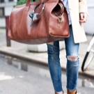 Сумка-валіза (69 фото): великі багажні сумки для переїзду, перевезення речей, жіночий валізку