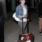 Сумка-валіза (69 фото): великі багажні сумки для переїзду, перевезення речей, жіночий валізку