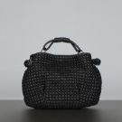 Сумки Armani (83 фото): жіночі моделі від Emporio Armani та інших лінійок