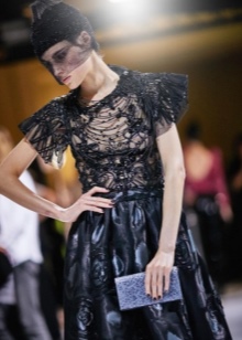 Сумки Armani (83 фото): жіночі моделі від Emporio Armani та інших лінійок