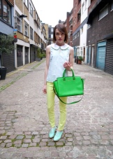 Сумки Armani (83 фото): жіночі моделі від Emporio Armani та інших лінійок