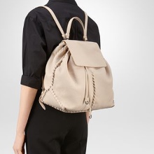 Сумки Bottega Veneta (65 фото): жіночі модні клатчі, сумки-мішки і через плече