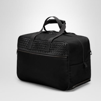 Сумки Bottega Veneta (65 фото): жіночі модні клатчі, сумки-мішки і через плече