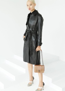 Сумки Bottega Veneta (65 фото): жіночі модні клатчі, сумки-мішки і через плече