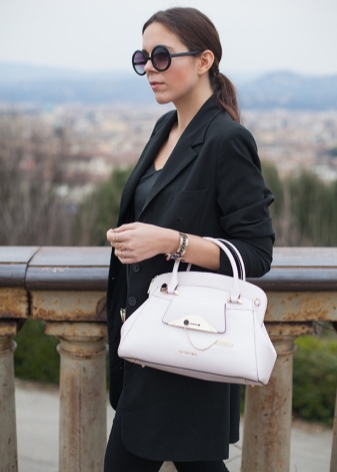 Сумки Cromia (75 фото): жіночі сумки та гаманці 2020, ремені і взуття з Італії, історія бренду, відгуки про фірму