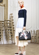 Сумки Dior (104 фото): модель Lady з метеликами, Open bar і Miss Dior, клатчі, скільки коштують, огляд нової колекції