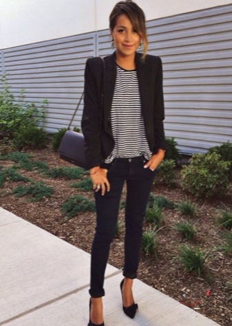 Сумки DKNY (72 фото): моделі через плече, як відрізнити оригінал від підробки, відгуки